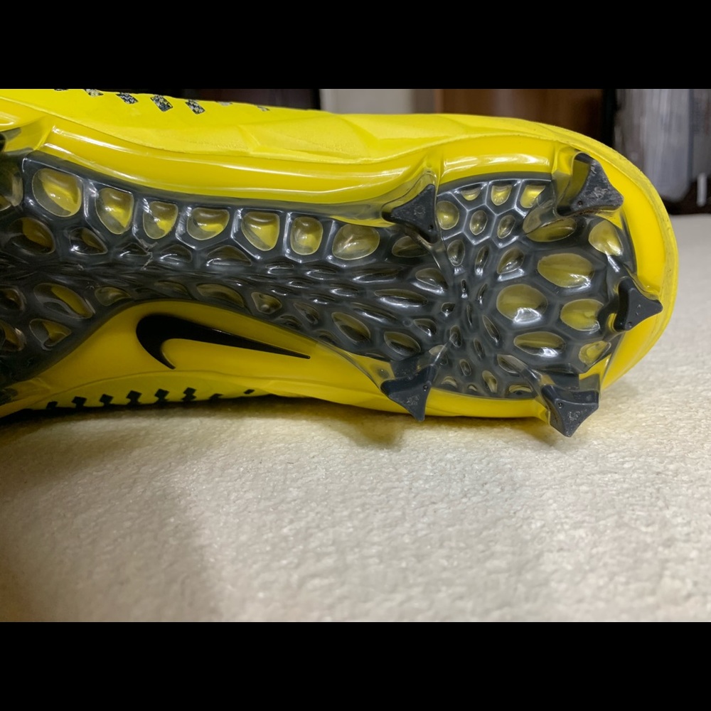 Nike Alpha size 11.5 - Picture 3 of 3